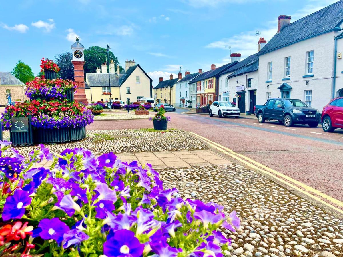 Penderi House Usk With Cymru Holidays 外观 照片