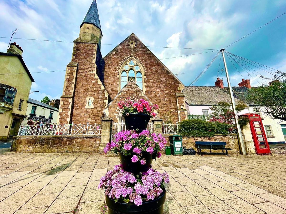 Penderi House Usk With Cymru Holidays 外观 照片